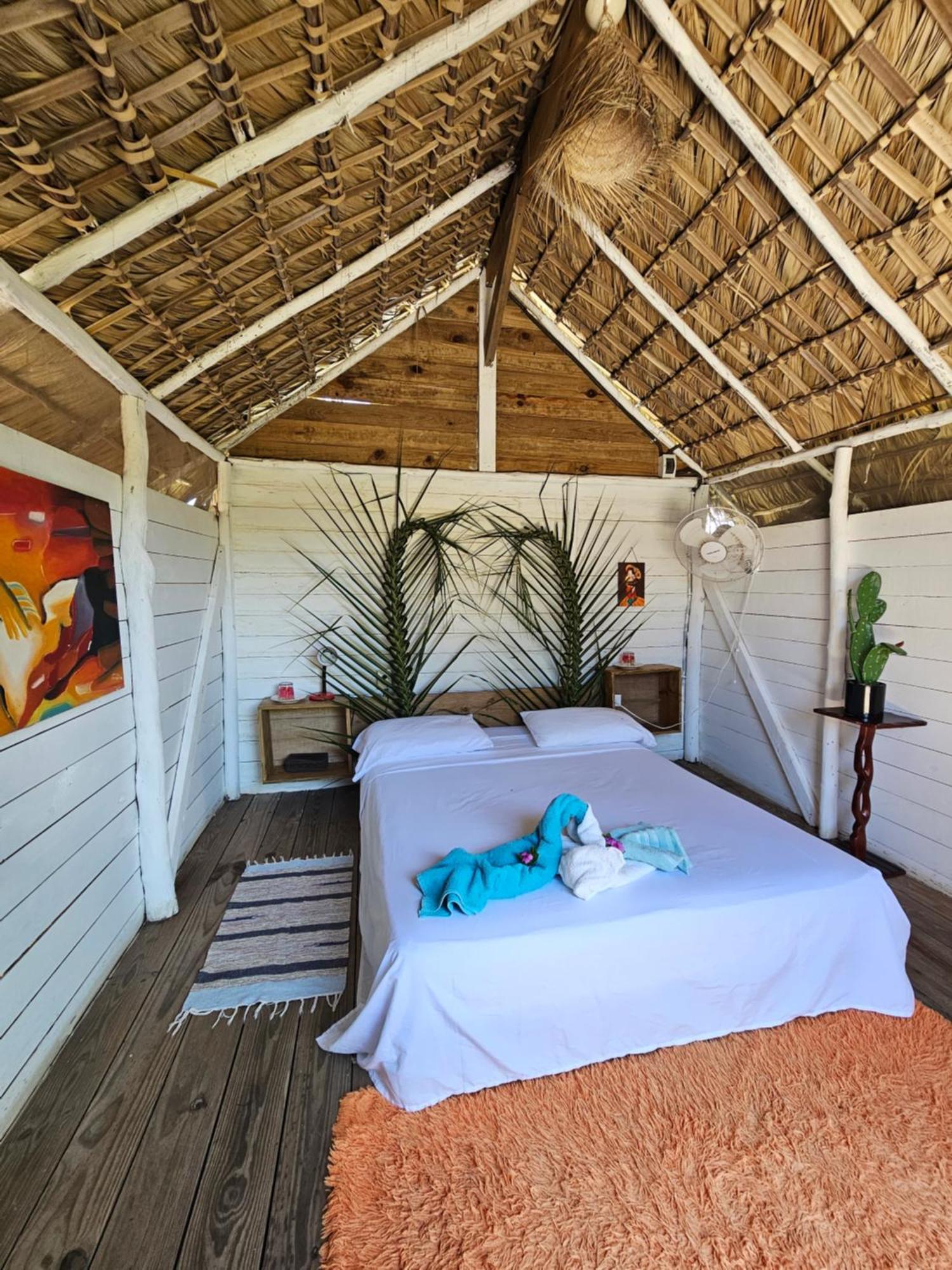 Saona Lodge Мано-Хуан Экстерьер фото